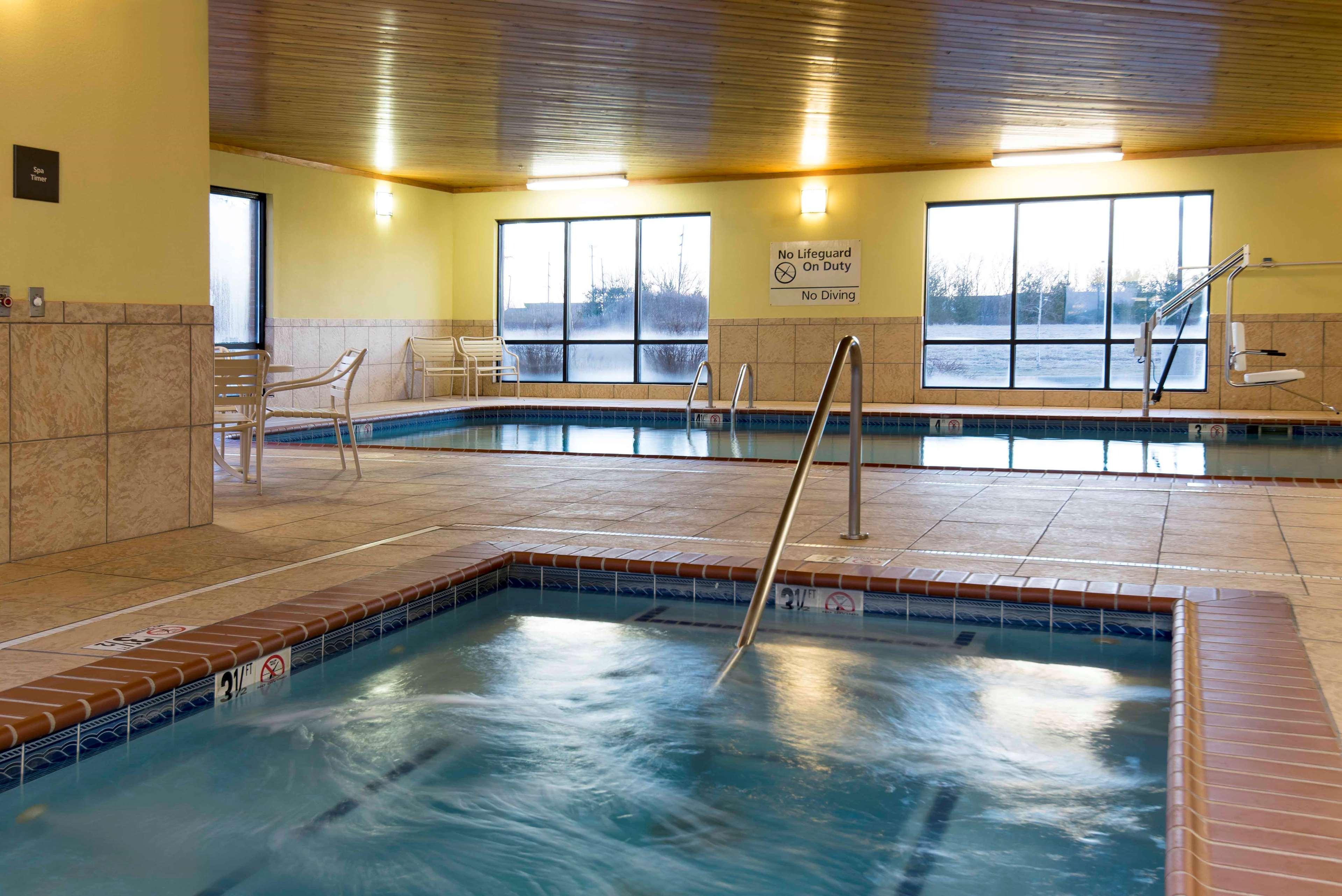 Hampton Inn & Suites Danville Buitenkant foto