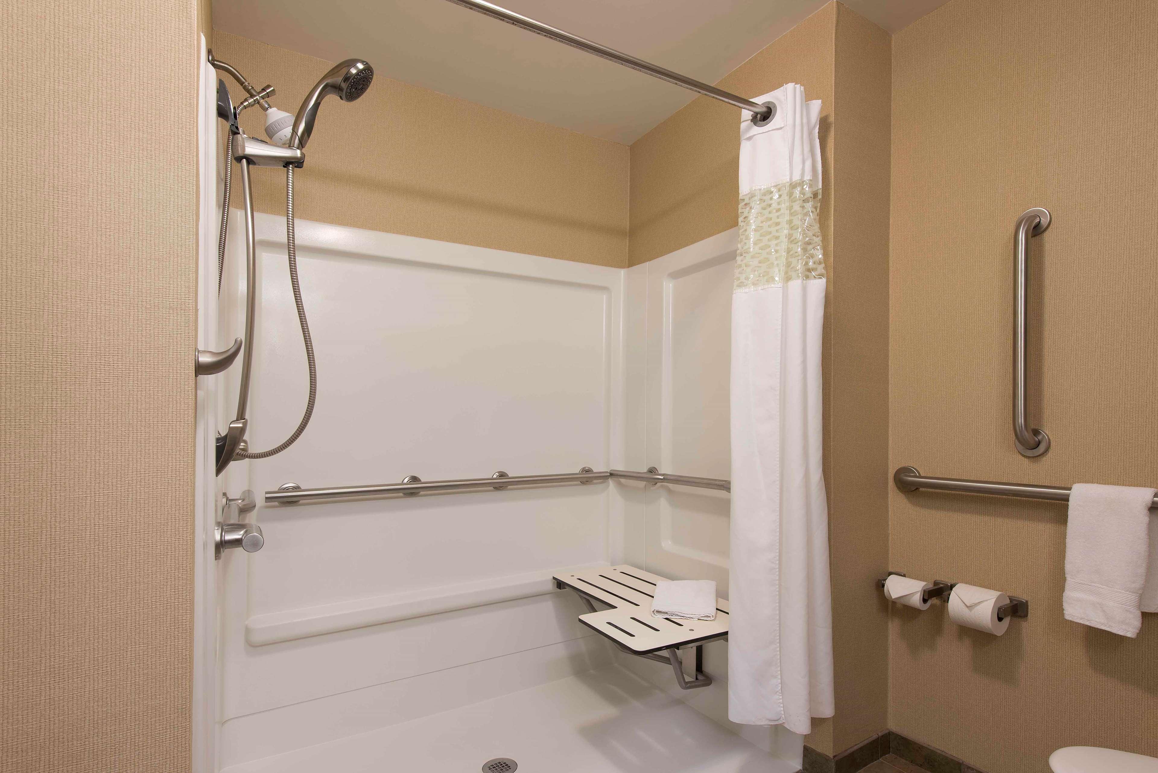 Hampton Inn & Suites Danville Buitenkant foto