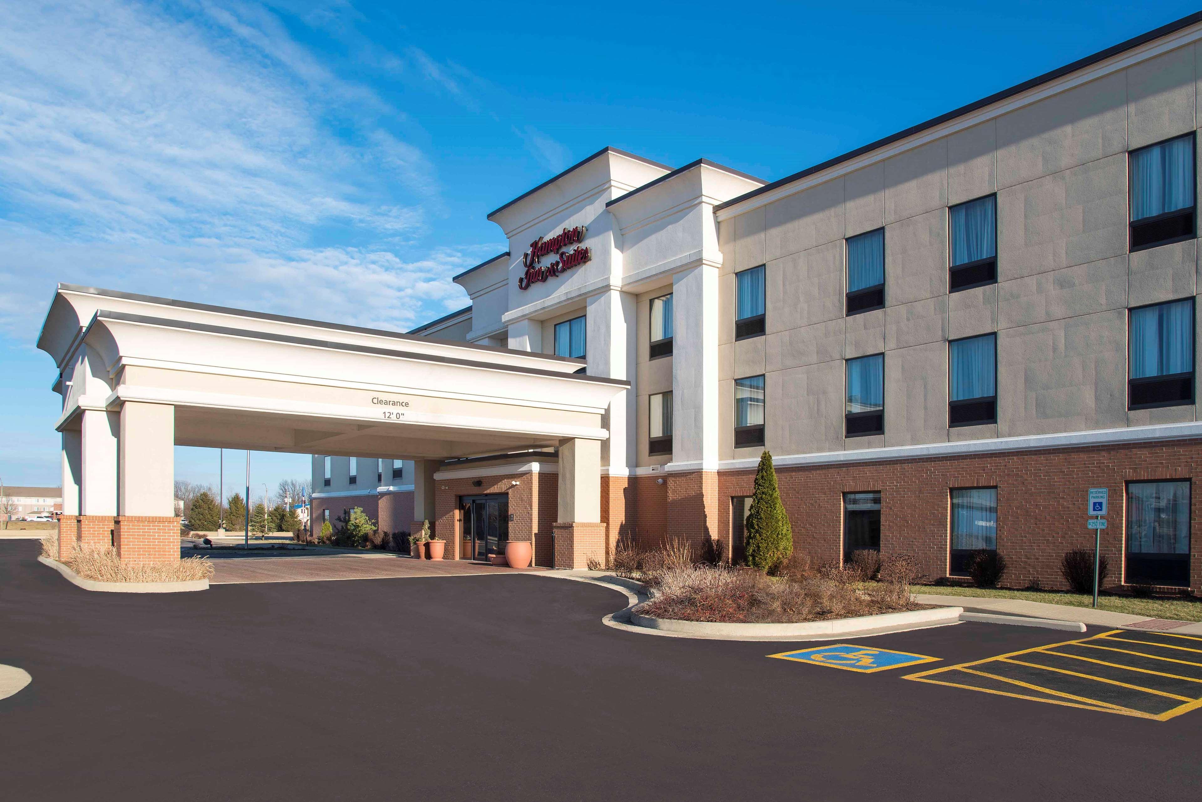Hampton Inn & Suites Danville Buitenkant foto