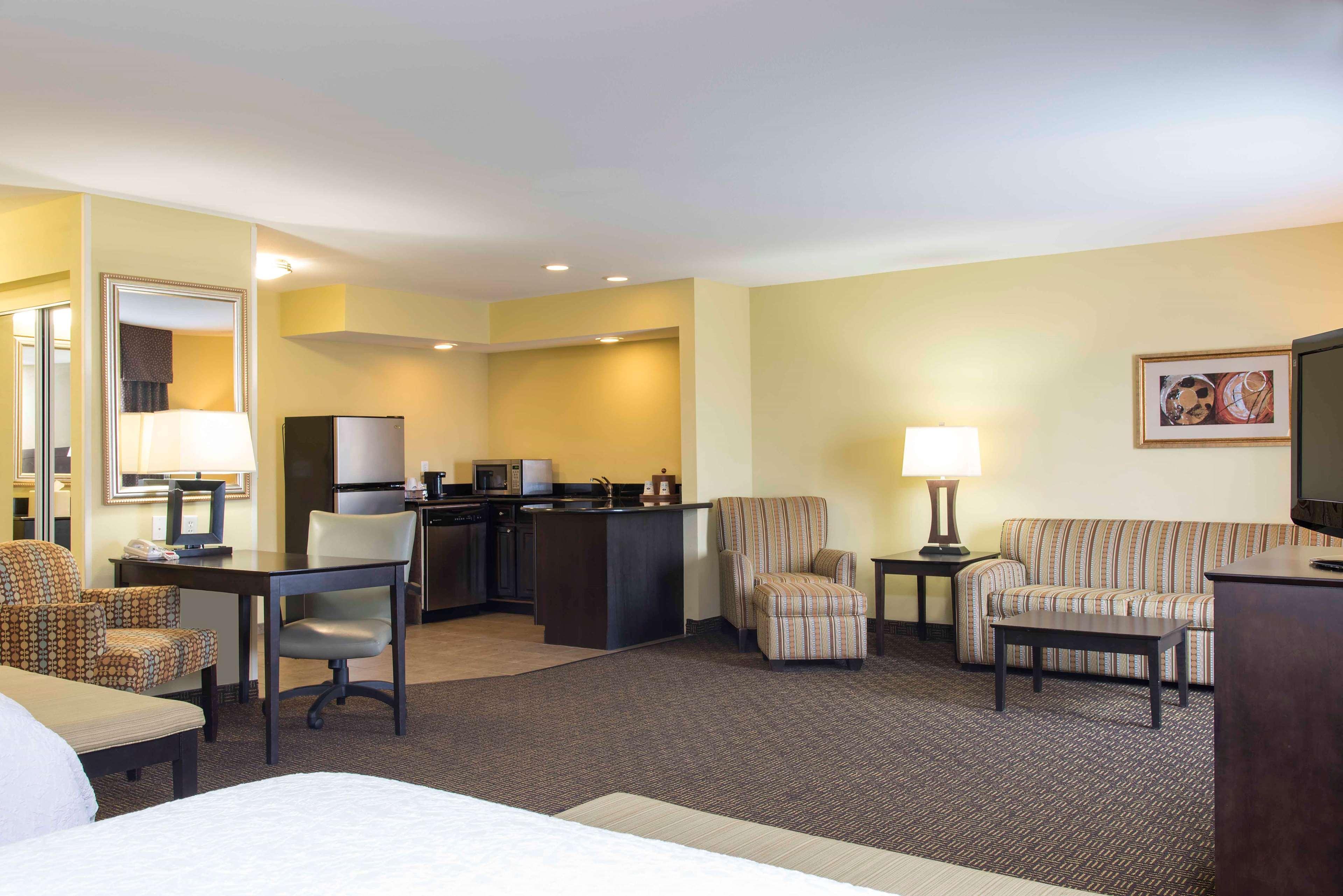 Hampton Inn & Suites Danville Buitenkant foto