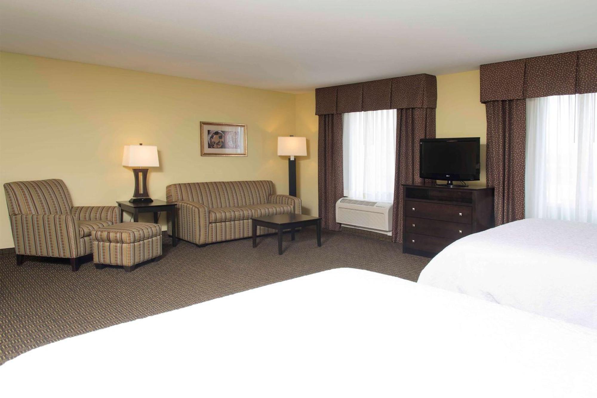 Hampton Inn & Suites Danville Buitenkant foto